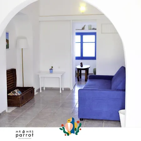 Mr & Mrs Parrot's Most Increadible Seaview Folégandros